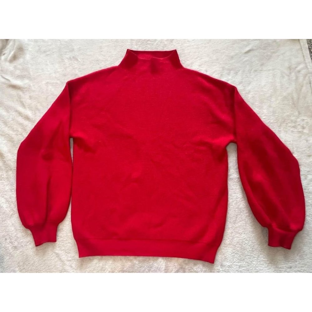 Women’s Contrast Sweater Size Small Red